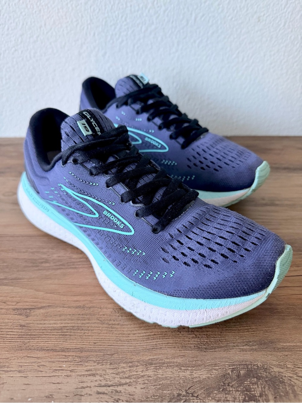 Brooks Women’s Glycerin 19 Running Shoes in Nightshadow/Black/Blue (Size: 9-B)